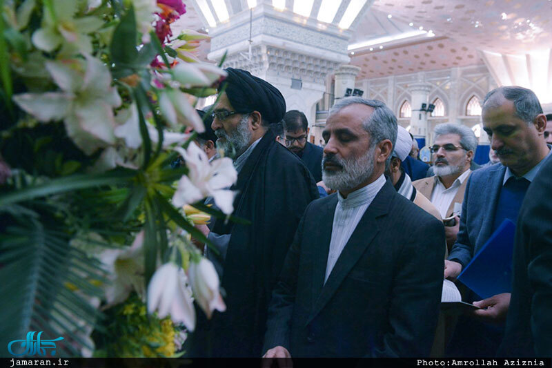 جلسه ستاد دهه فجر انقلاب اسلامی استان تهران در حرم مطهر امام 