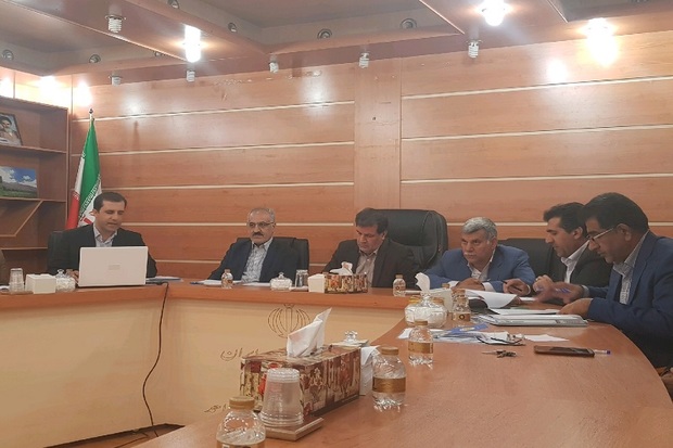 زبده ترین نیروها در میزهای خدمت ادارات مستقر شوند