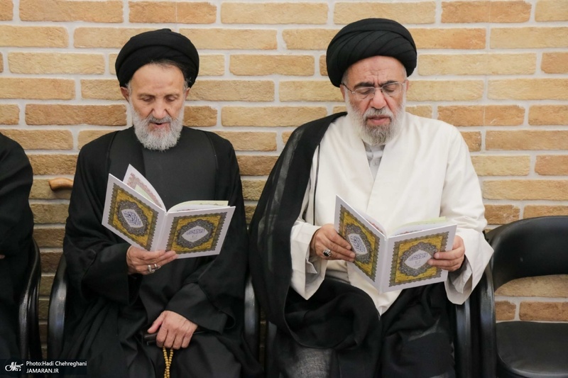 حضور آیت الله سید حسن خمینی در مراسم وداع با آیت الله العظمی شبری زنجانی (ره)