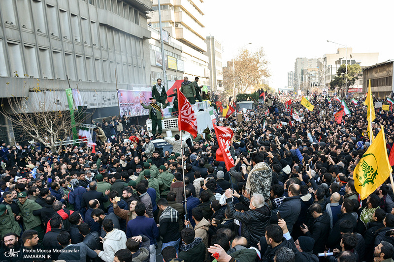  حضور میلیون ها تهرانی در تشییع پیکر مطهر سردار قاسم سلیمانی - 10 