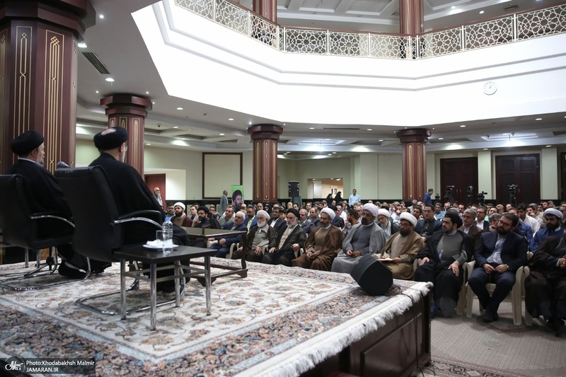 دیدار مدیران و اصحاب وقف با آیت الله سید حسن خمینی