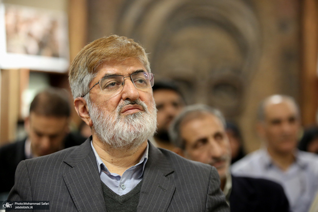 علی مطهری: اعتراض به شرایط اقتصادی و تعداد بالای جانباختگان بحران اخیر هیچ ایرادی ندارد، اما شعار حمایت از رضا پهلوی، از شأن دانشجو و دانشگاه به‌دور است