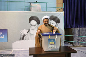 انتخابات ریاست جمهوری چهاردهم در حسینیه جماران - 3