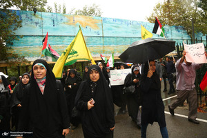 تجمع اعتراضی دانشجویان در دانشگاه تهران به جنایات رژیم صهیونیستی