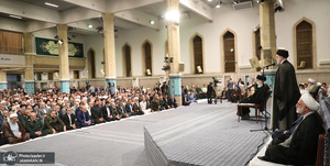 دیدار مسئولان نظام و مهمانان کنفرانس وحدت اسلامی با رهبر معظم انقلاب