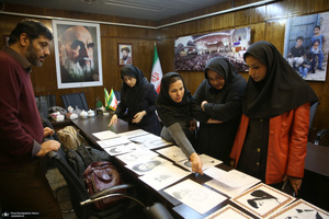 ورکشاپ هنر ی دانش آموزان هنرستان یادگار امام در حسینیه جماران