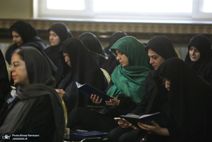 مراسم اولین سالگرد درگذشت سیده زهرا شجاعی