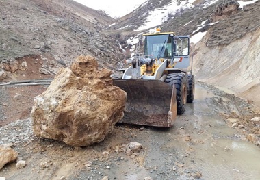 راه ارتباطی روستای «باداملو» در میاندوآب بازگشایی شد