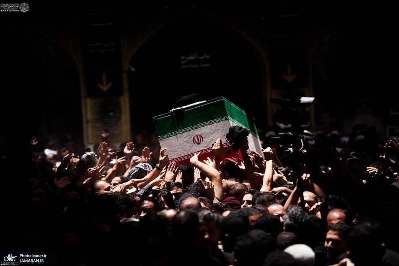 تشییع پیکر مطهر رهبر شهید در نجف اشرف