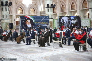 دیدار رئیس و اعضای جمعیت هلال‌احمر  با سید حسن خمینی