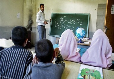 جاماندگان ازقافله علم درسایه کمبود امکانات آموزشی روستایی در بروجرد