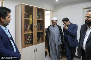 بازدید رییس موسسه تنظیم و نشر آثار امام خمینی (ره) از خبرگزاری ایسنا