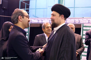 دیدار اعضای شورای مرکزی حزب اعتماد ملی با سید حسن خمینی