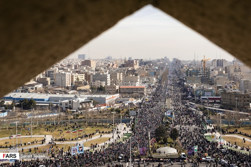 راهپیمایی 22 بهمن در تهران -2