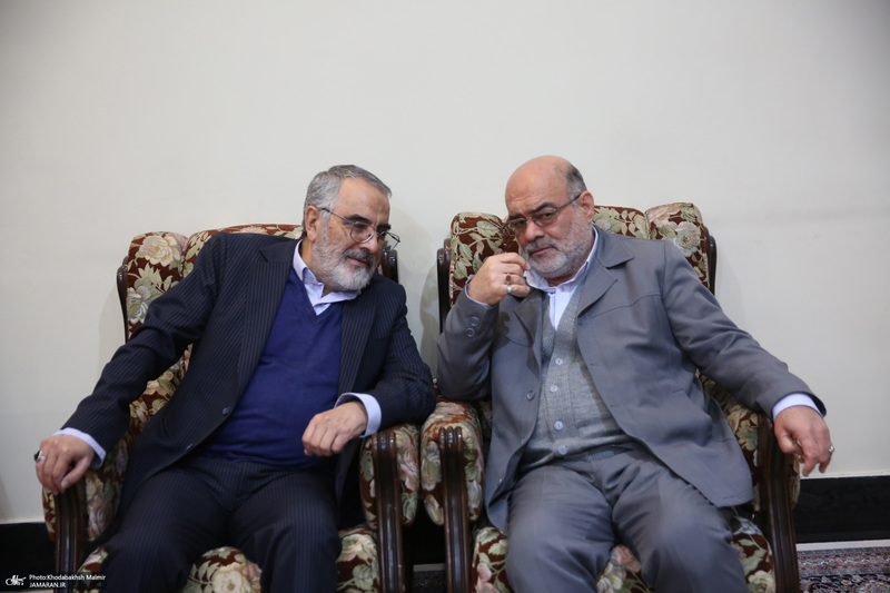 تجدید میثاق رئیس و جمعی از مدیران سازمان صداوسیما با آرمان‌های امام خمینی(س)-2