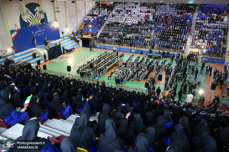 روحانی در جشنواره ملی قدردانی از کارگران