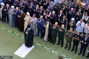 نماز عید فطر به امامت رهبر معظم انقلاب اسلامی