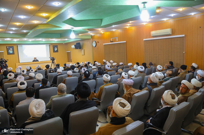 نهمین نشست تبیین مکتب امام خمینی با عنوان «اسلام و حکومت از دیدگاه امام خمینی(س)‎‎»