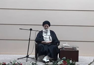 امام جمعه مشهد: گروه‌های جهادی افسران جنگ نرم علیه دشمن هستند