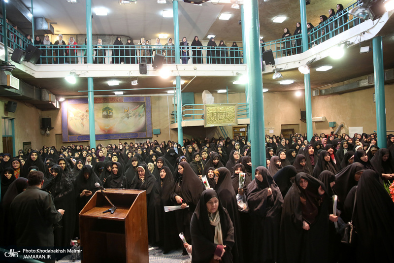 همایش رسالت زن در گام دوم انقلاب در حسینیه جماران