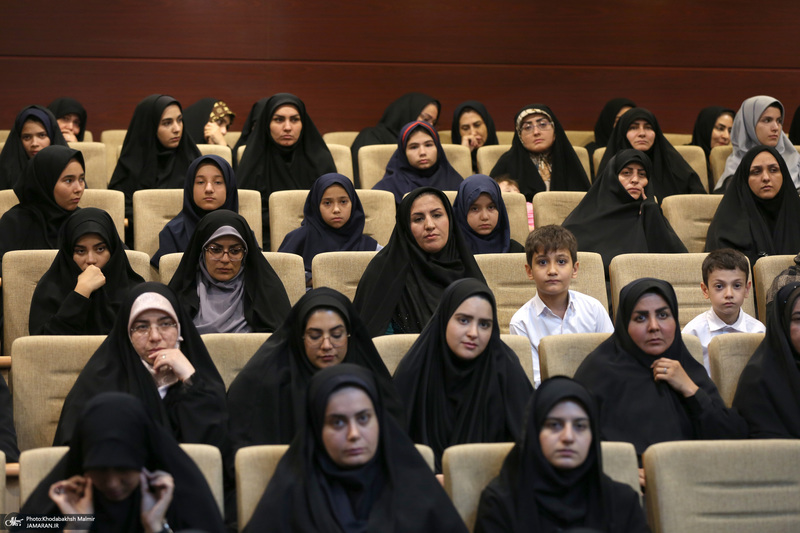 مراسم تجلیل از فعالان نهج‌البلاغه در حرممطهر امام خمینی (س)