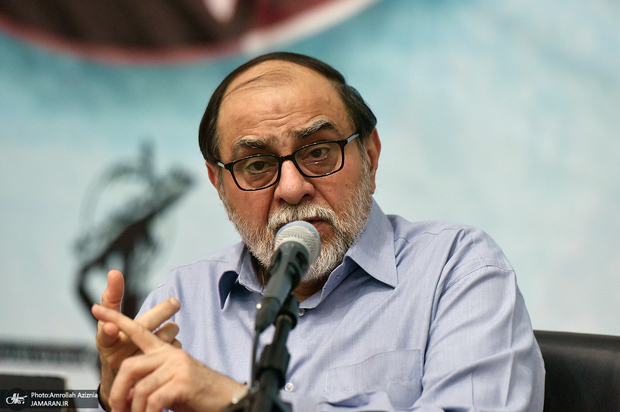 رحیم‌پور ازغدی: امام خمینی(س) همواره بر آغاز حرکت با روش فرهنگی و دوری از اقدامات مسلحانه تأکید داشت