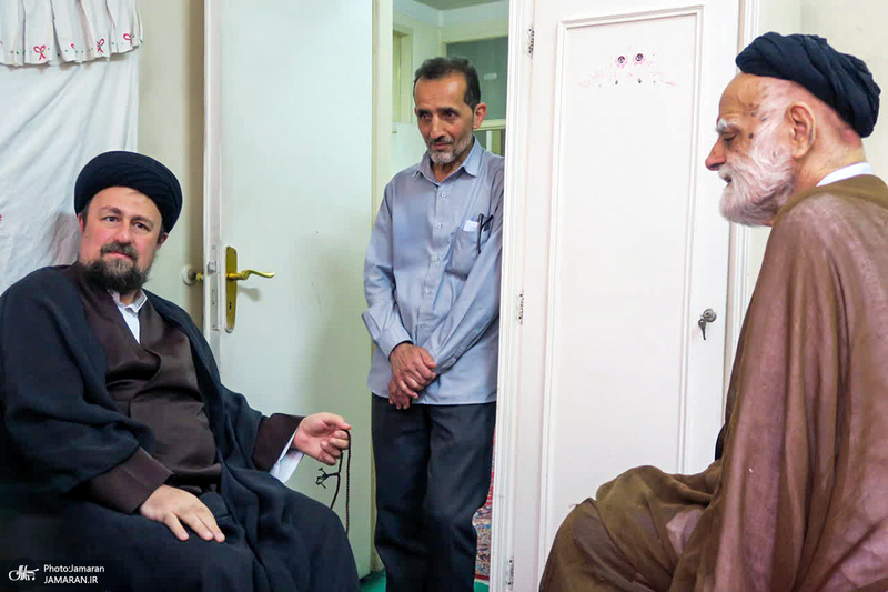 آخرین دیدار سید حسن خمینی با مرحوم آیت الله موسوی تهرانی (ره)