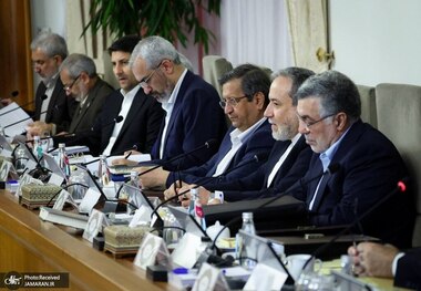 عراقچی در مورد مذاکرات به پزشکیان گزارش داد