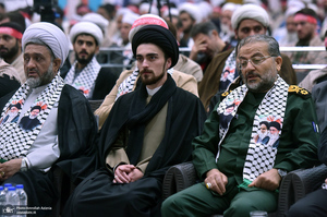 گردهمایی دانشجویان و طلاب بسیجی در حرم مطهر امام خمینی (س)