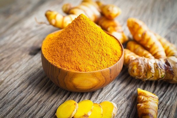 زردچوبه مانع از دست دادن بینایی