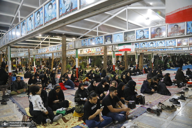 احیای شب بیست و یکم ماه مبارک رمضان در گلزار شهدای قم‎