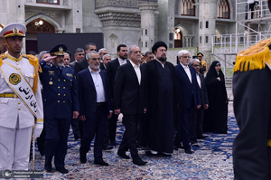 تجدید میثاق رئیس‌جمهور و اعضای دولت با آرمان‌های حضرت امام خمینی - 1