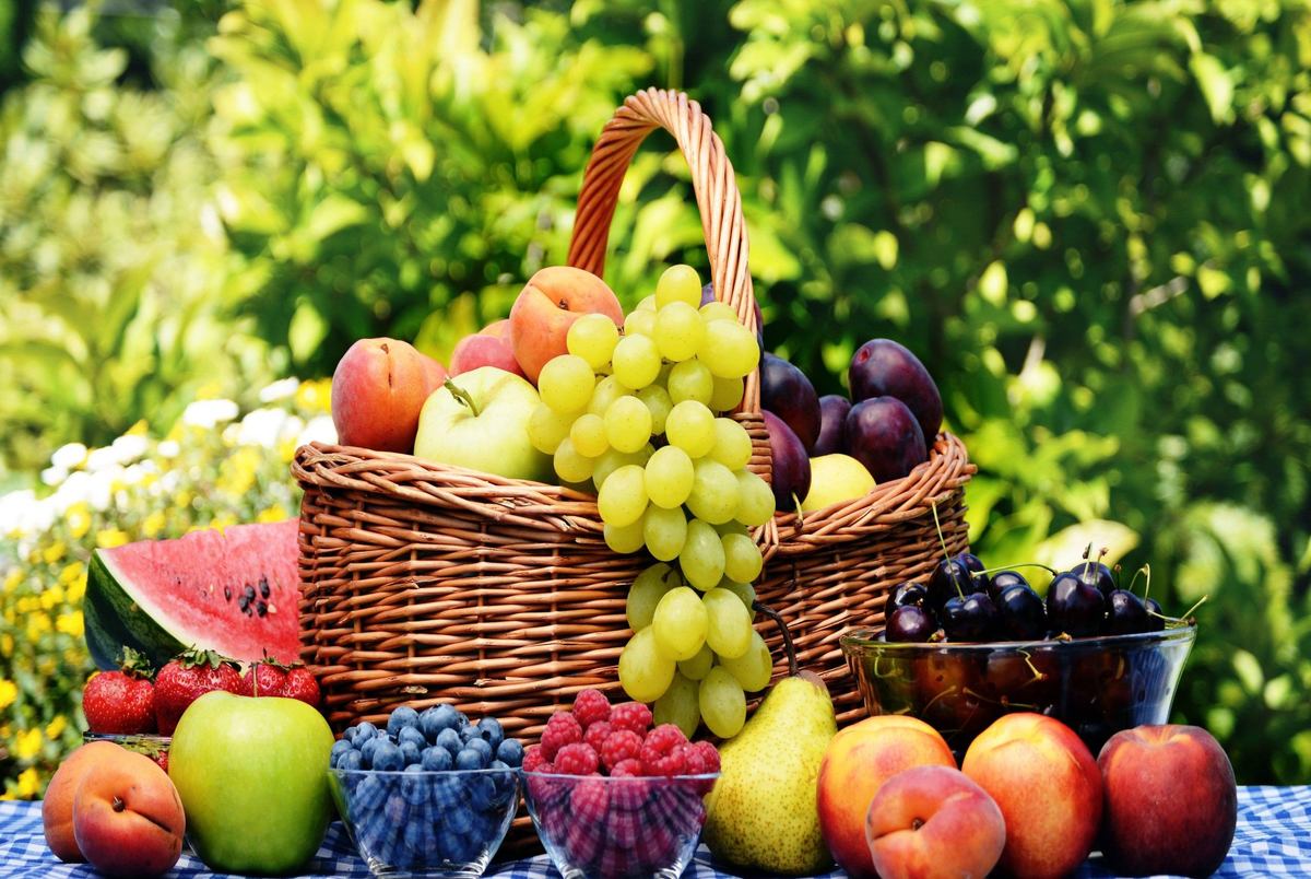 هر روز چقدر میوه بخوریم؟