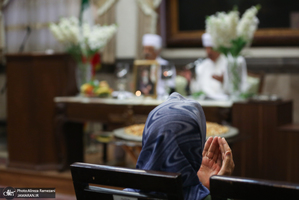 مراسم بزرگداشت امام خمینی(س) در آدریان زرتشتیان