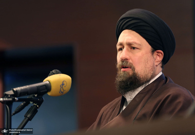 پشت پرده حملات دائمی دشمنان به امام خمینی چیست؟ - سید حسن خمینی با اشاره به جمله تاریخی رهبر معظم انقلاب در مورد امام توضیح داد