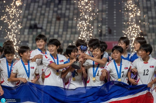 رمز حکومت موفق فوتبال زنان کره شمالی در دنیا چیست؟ 