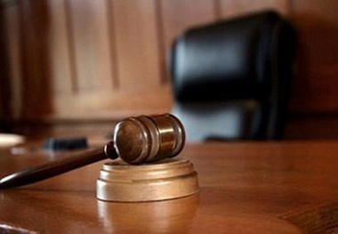 قاچاقچی البسه در قزوین 240 میلیون ریال جریمه شد