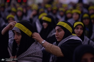 گردهمایی مسئولین بسیج دانشجویی و طلاب بسیجی در حرم امام با سخنرانی رئیس‌جمهور پزشکیان (9)