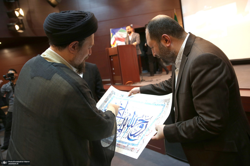 جشن میلاد امام رضا (ع) در حرم امام خمینی (س)