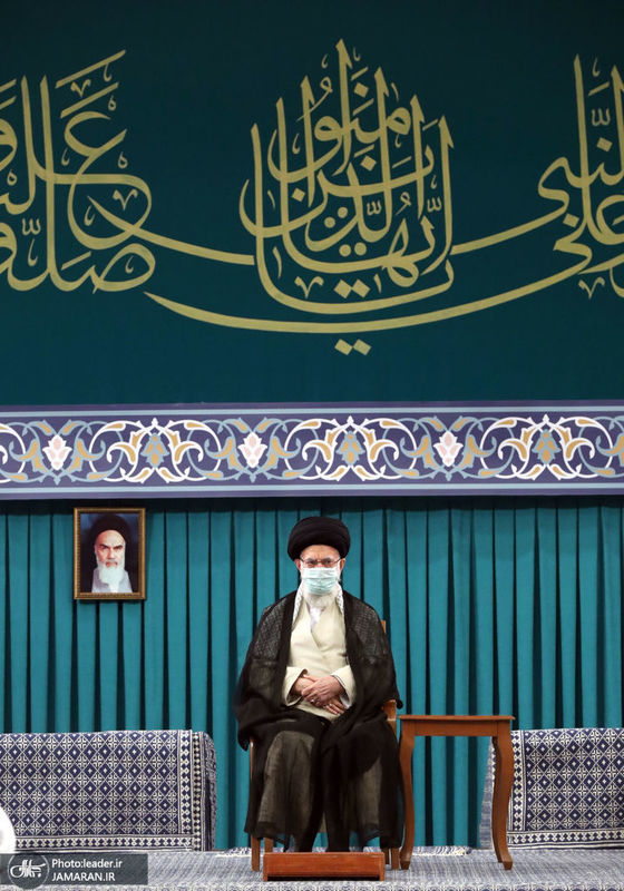 دیدار میهمانان کنفرانس وحدت اسلامى‌ و جمعی از مسئولان نظام با رهبر معظم انقلاب