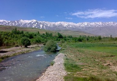 آبادی «وراینه» در وسعت دیدگان پُر مهر خیران