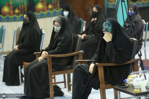 شب شعر «اين محرم وصفر است كه اسلام را زنده نگه داشته است» در حسینیه جماران