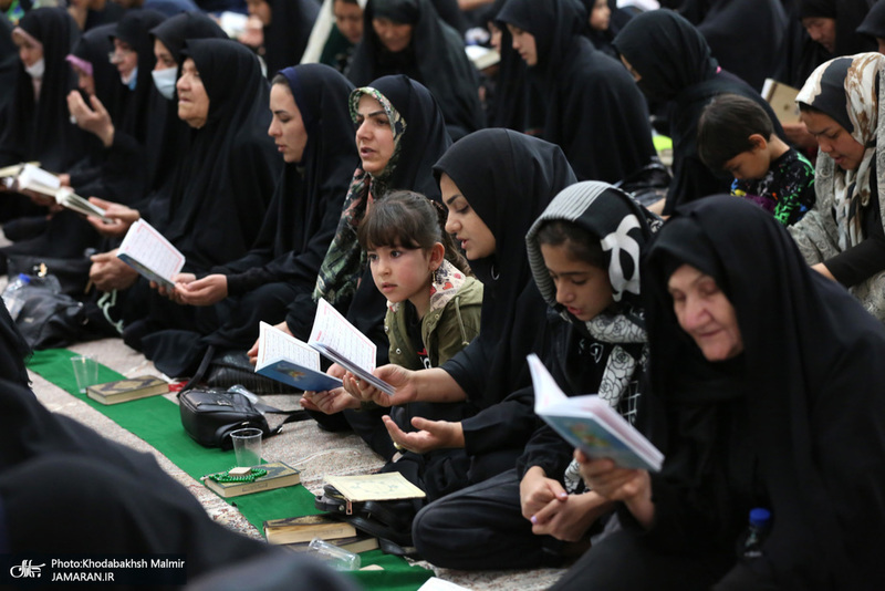 احیای شب بیست و سوم ماه مبارک رمضان در حرم مطهر امام خمینی (س)2