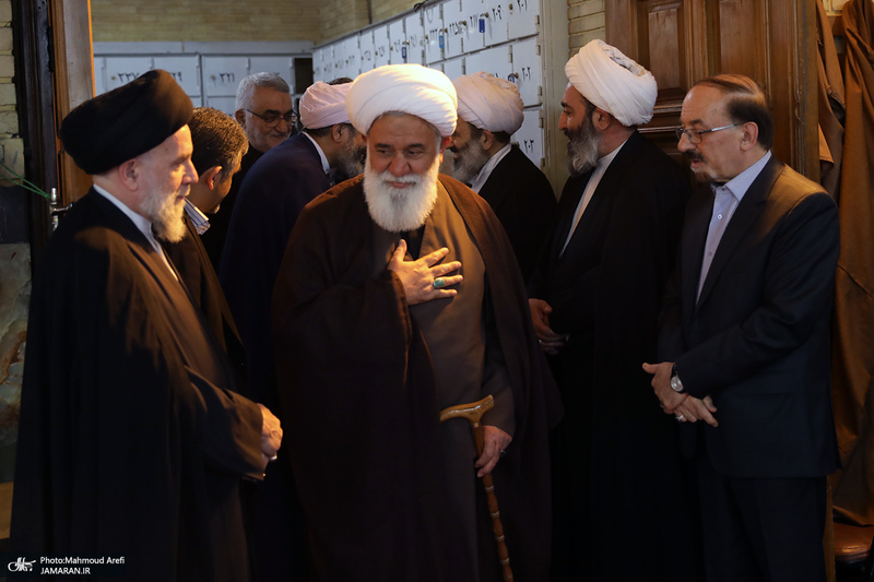 مراسم ترحیم مرحوم آیت الله نورالله شاه آبادی (ره) در تهران