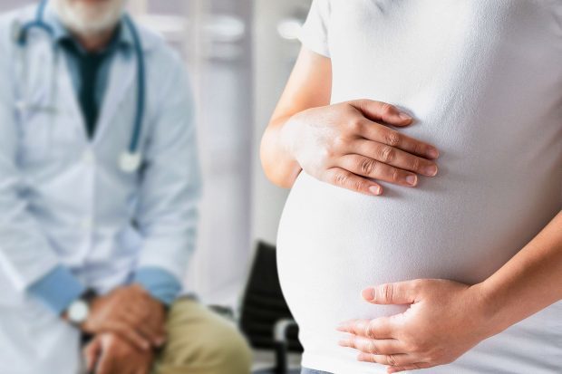انتقال بیماری کرونا از مادر به جنین