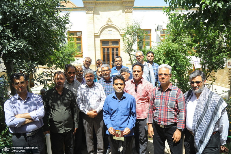 تجدید میثاق اقشار مختلف مردم با آرمان های امام خمینی (س) در قم