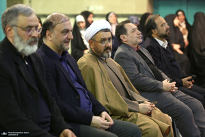 رونمایی از پرده نقالی خوانی (امام مردم) در حسینیه جماران