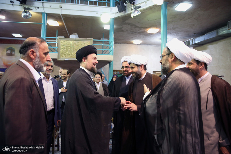 آیین رونمایی از نسخه جدید نرم افزار مجموعه آثار امام خمینی(ره) در حسینیه جماران