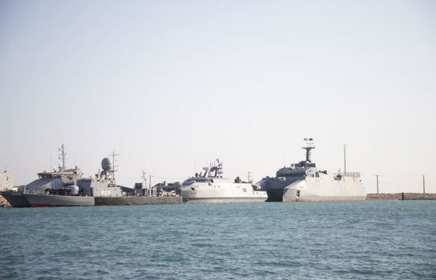 اعزام ناوگروه نیروی دریایی سپاه و ارتش به امارات + تصاویر 