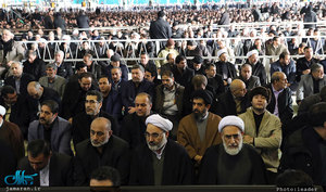 اقامه نماز رهبر معظم انقلاب بر پیکر حجت‌الاسلام والمسلمین هاشمی رفسنجانی